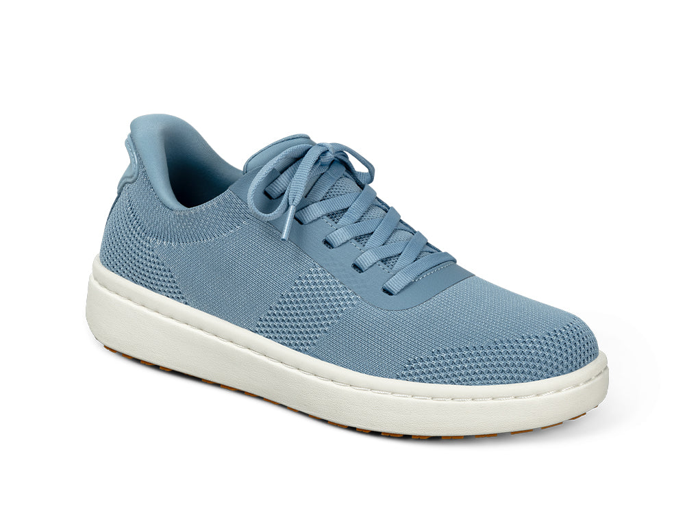 Womens Hands-Free Wander Blue Knit Trainers