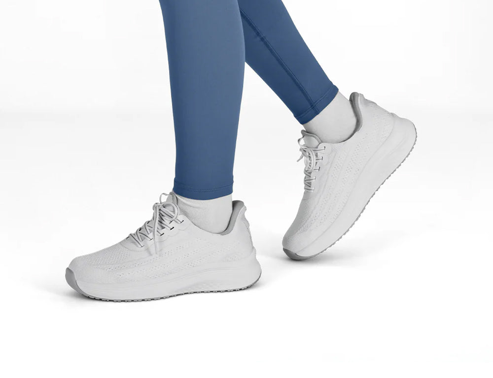 Womens Hands-Free Nira White Trainers
