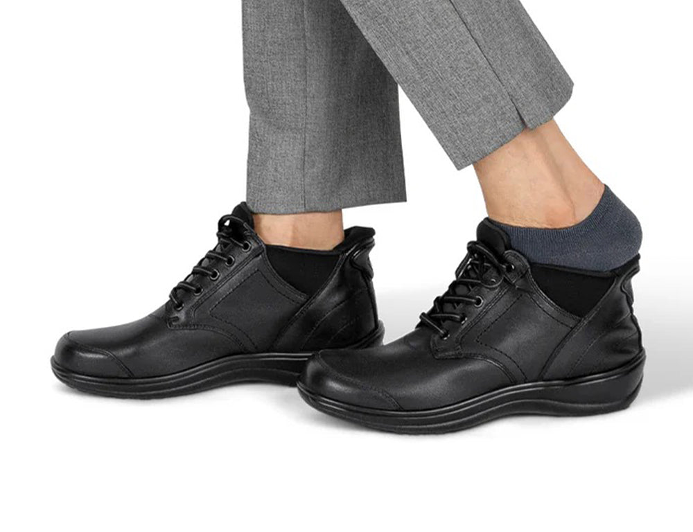 Rosel Hands-Free Black Womens Leather Boots