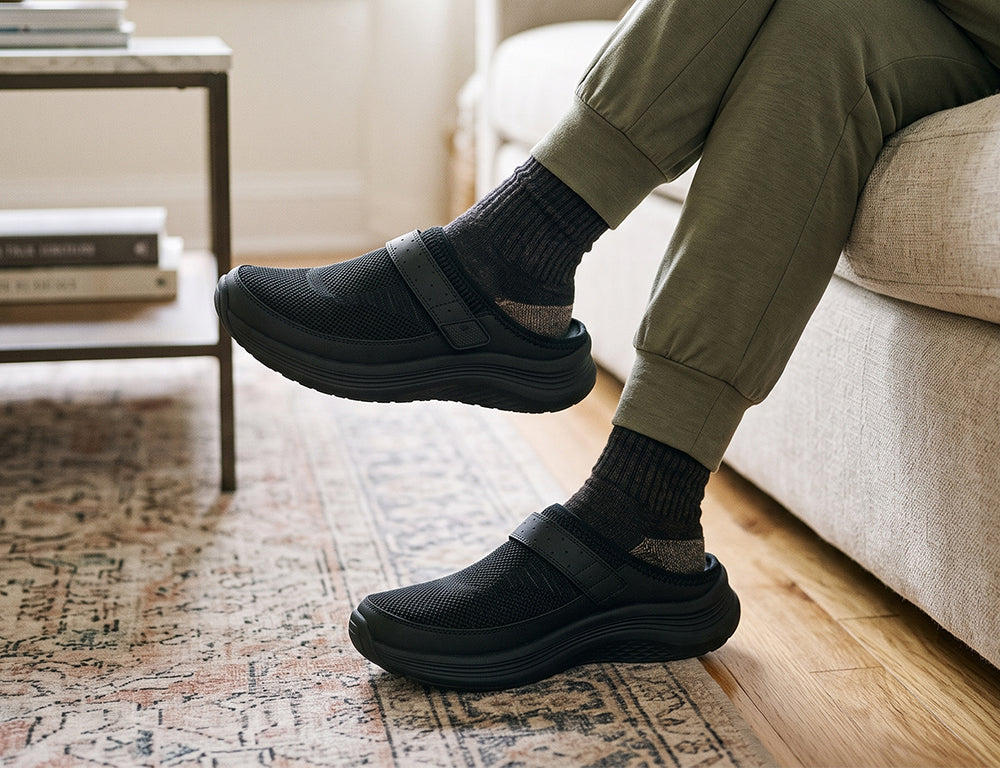 Iris Black Womens Clogs