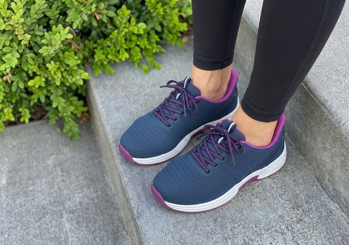 Kita Hands-Free Navy Orchid Womens Trainers