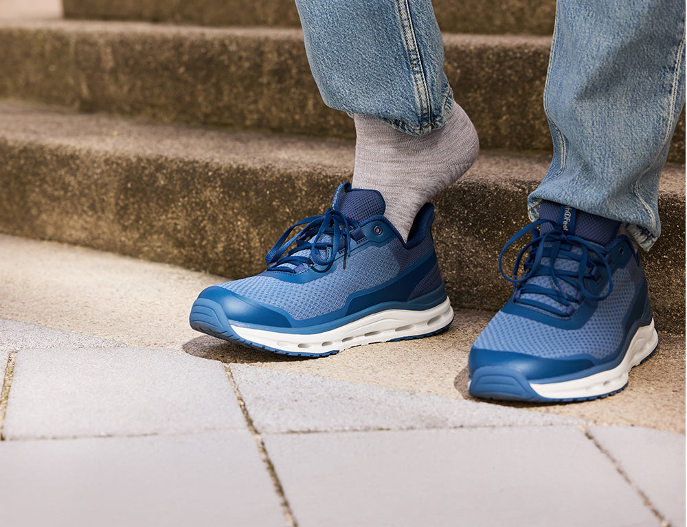 Journey Hands-Free Blue Mens Trainers