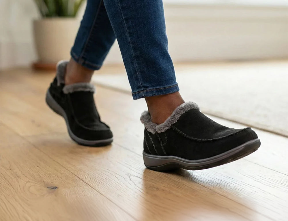 Lorin Hands-Free Black Womens House Shoes