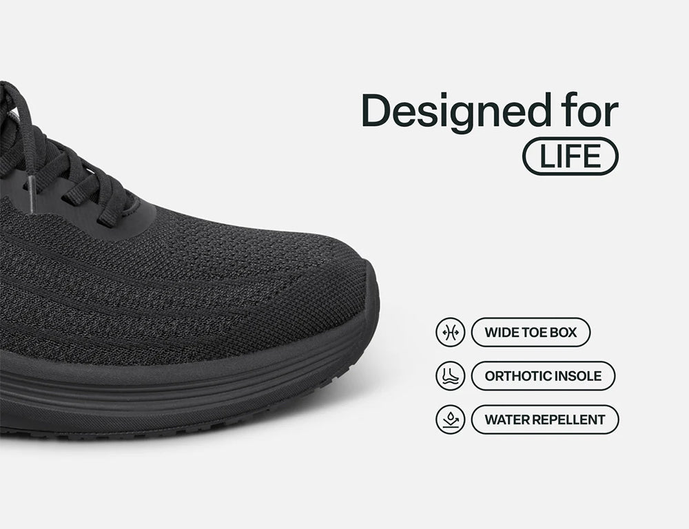 Nira Hands-Free Black Black Womens Trainers