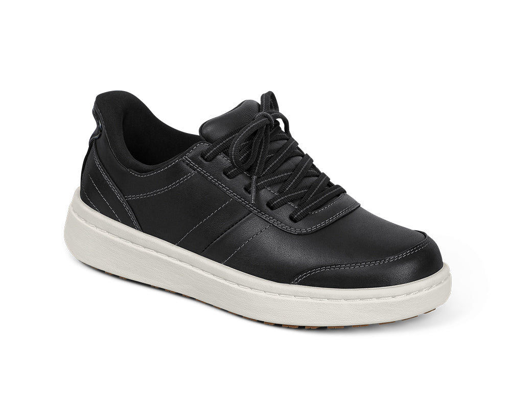 Wander Hands-Free Black Womens Leather Trainers