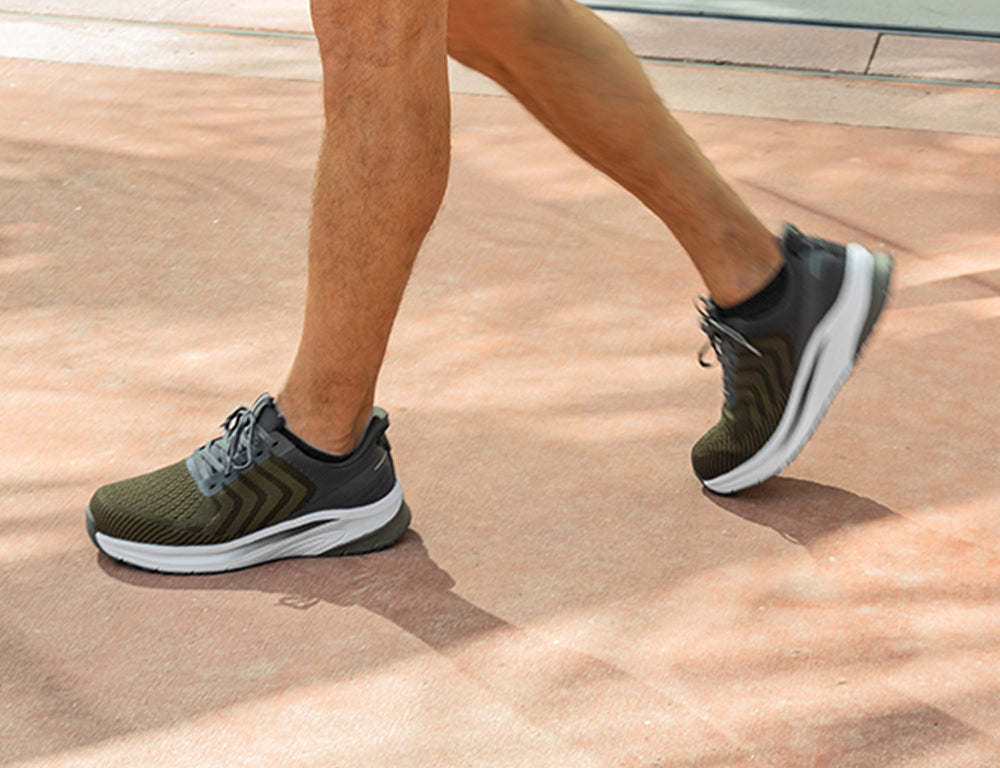 Tilos Hands-Free Olive Mens Stretch Trainers