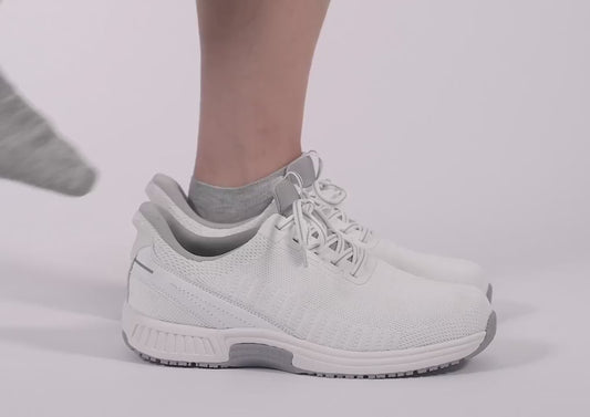 Yari Hands-Free White Mens Stretch Trainers