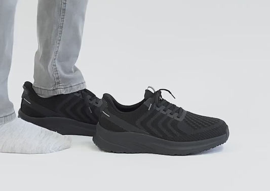 Tilos Hands-Free Black Black Mens Stretch Trainers