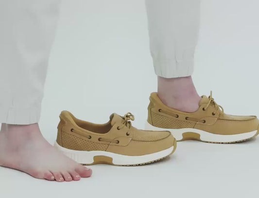 Captain Hands-Free Caramel Womens Boat Shoes