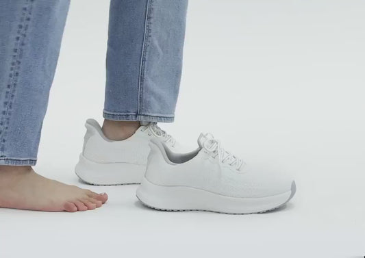 Nira Hands-Free White Womens Trainers
