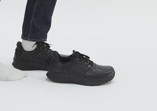 Navigate Hands-Free Black Mens Trainers