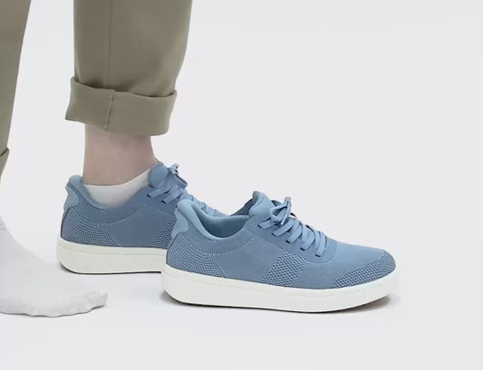 Womens Hands-Free Wander Blue Knit Trainers